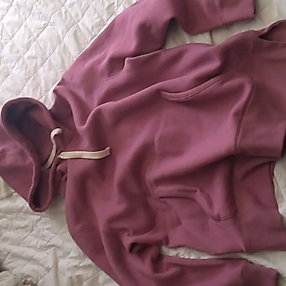 Newport Boyfriend Hoodie size M